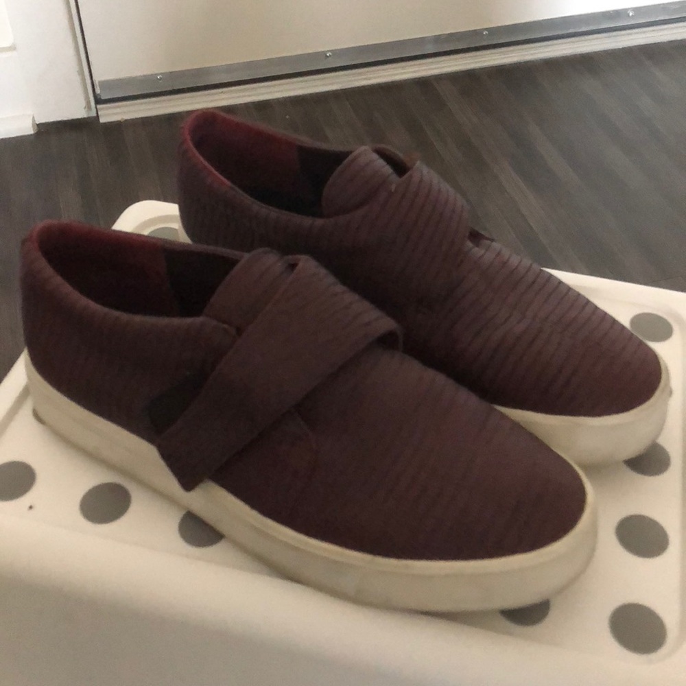 Vince snakeskin Velcro sneakers